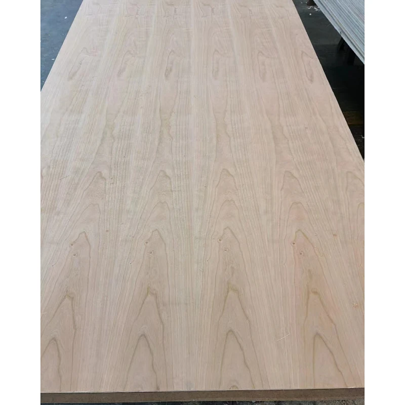 wholesale 3mm 5mm  natural Walnut red oak Cherry White oak maple fancy plywood for interior decoration and door