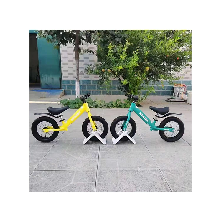 2021 Лидер продаж Детская одежда 12 дюймов мини детский баланс велосипед с батареей для детей