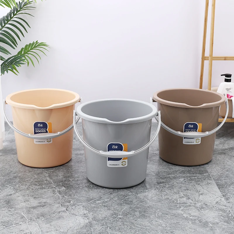 Wholesale round Plastic Household Washing Bucket with Handle 25L Large Capacity PP Material for Kitchen and Outdoor Use