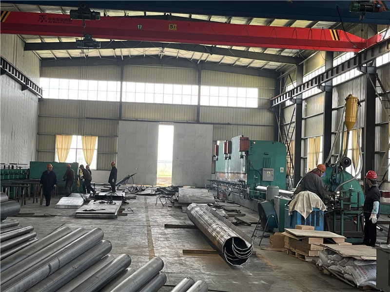 6m 8m 10m Custom street lamp pole Q235 Steel Manufacturer street pole Straight double single arm solar street light pole