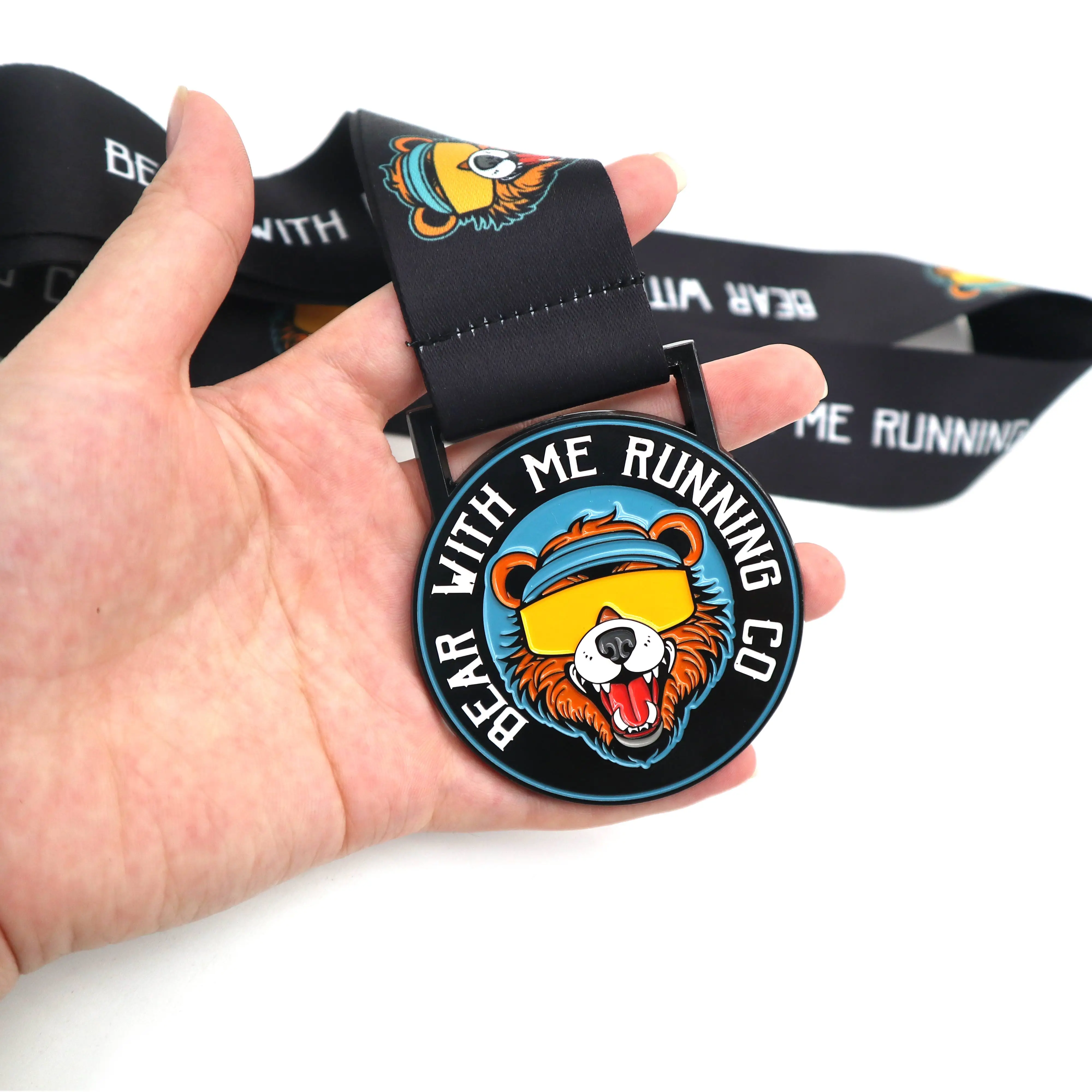 Custom Zinc Alloy 3D Gold Metal Sport Medal Bear with me running co medal Running Winner Awards