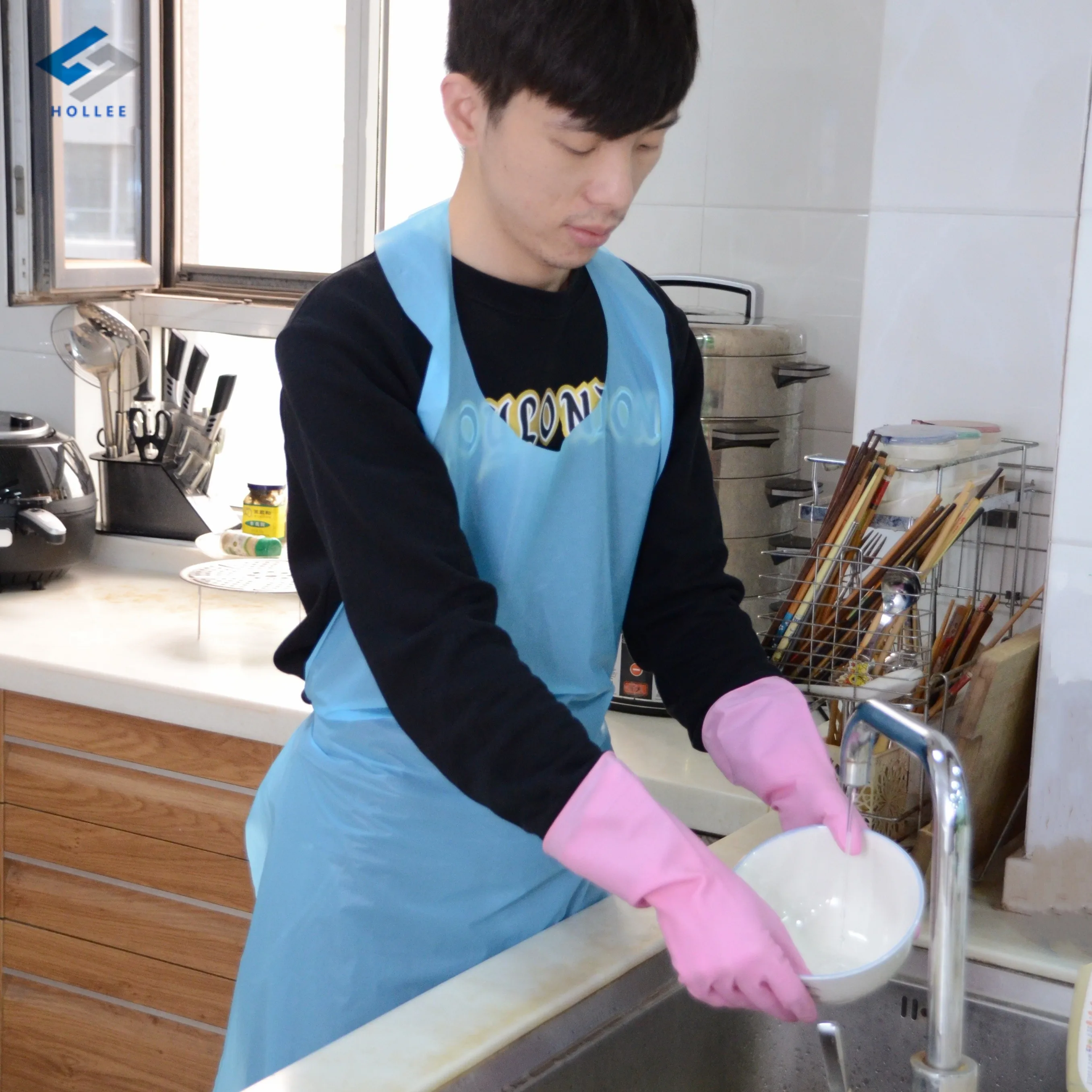 Wholesale disposable plastic apron white clear sleeveless restaurant dish washer kitchen bib apron food processing PE aprons