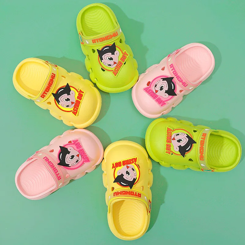 
2021 Unisex Summer Garden Shoes Cartoon Cute Eva Children Clogs Kids Beach Garden Sandals dropshipping Clogs for Children 