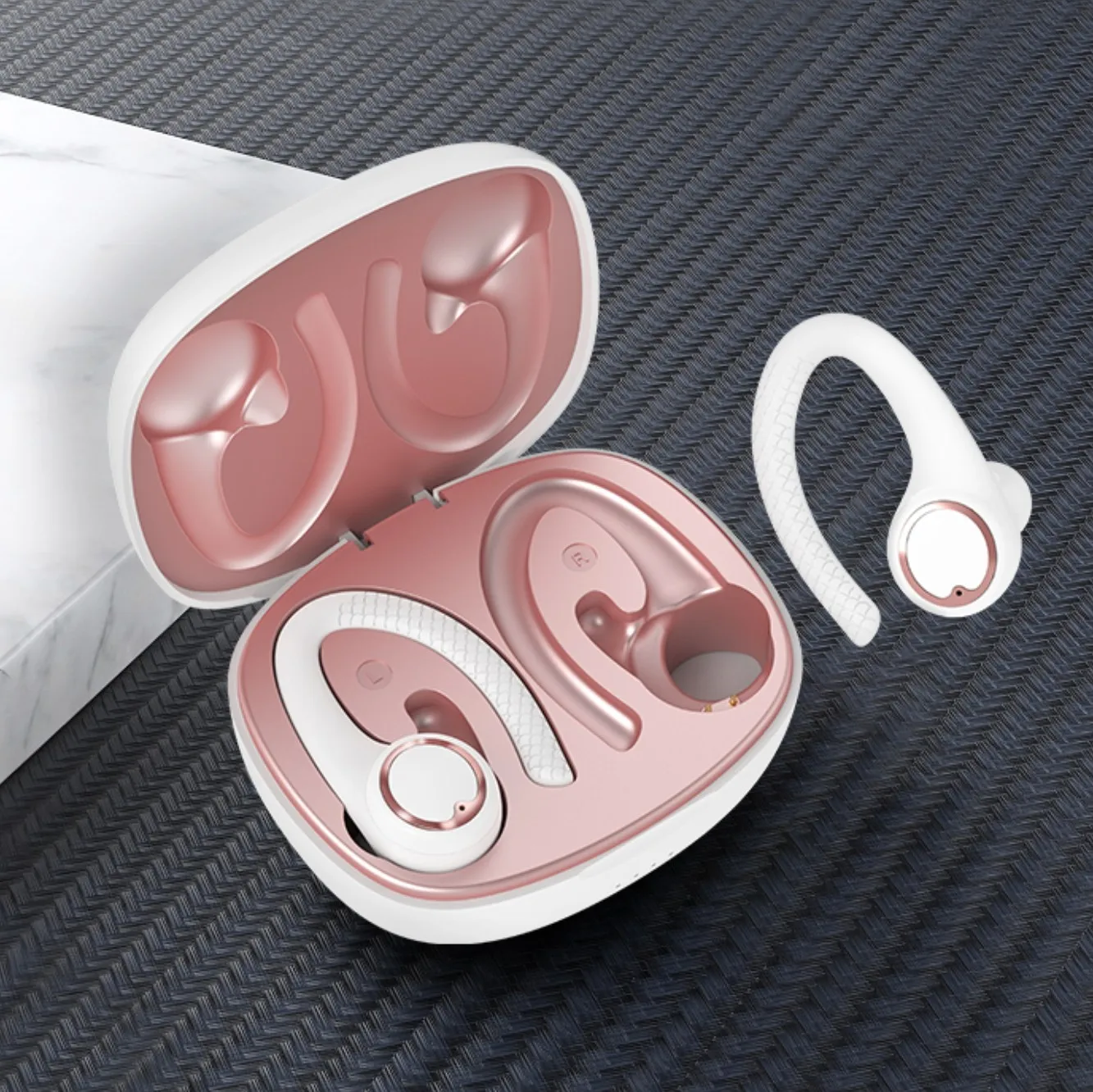 New arrival TWS blue tooth headphone bluetoos headsets handsfree sport earphones BTS stereo type-C wireless earbuds for gift