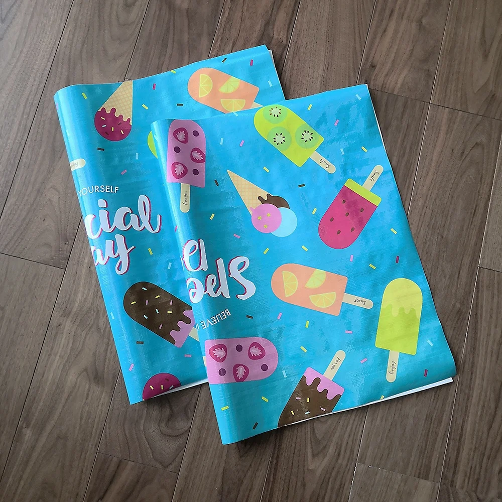 
60cmx90cm , 90x140cm, 90x180cm Plastic Outdoor Summer Colorful Leisure Sheet 