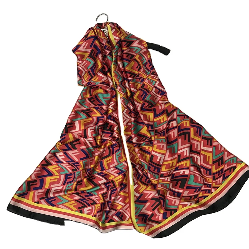 Индивидуальный дизайнерский цифровой печатный знаменитый роскошный шарф 2021 новый тренд шелковый шарф высокого качества