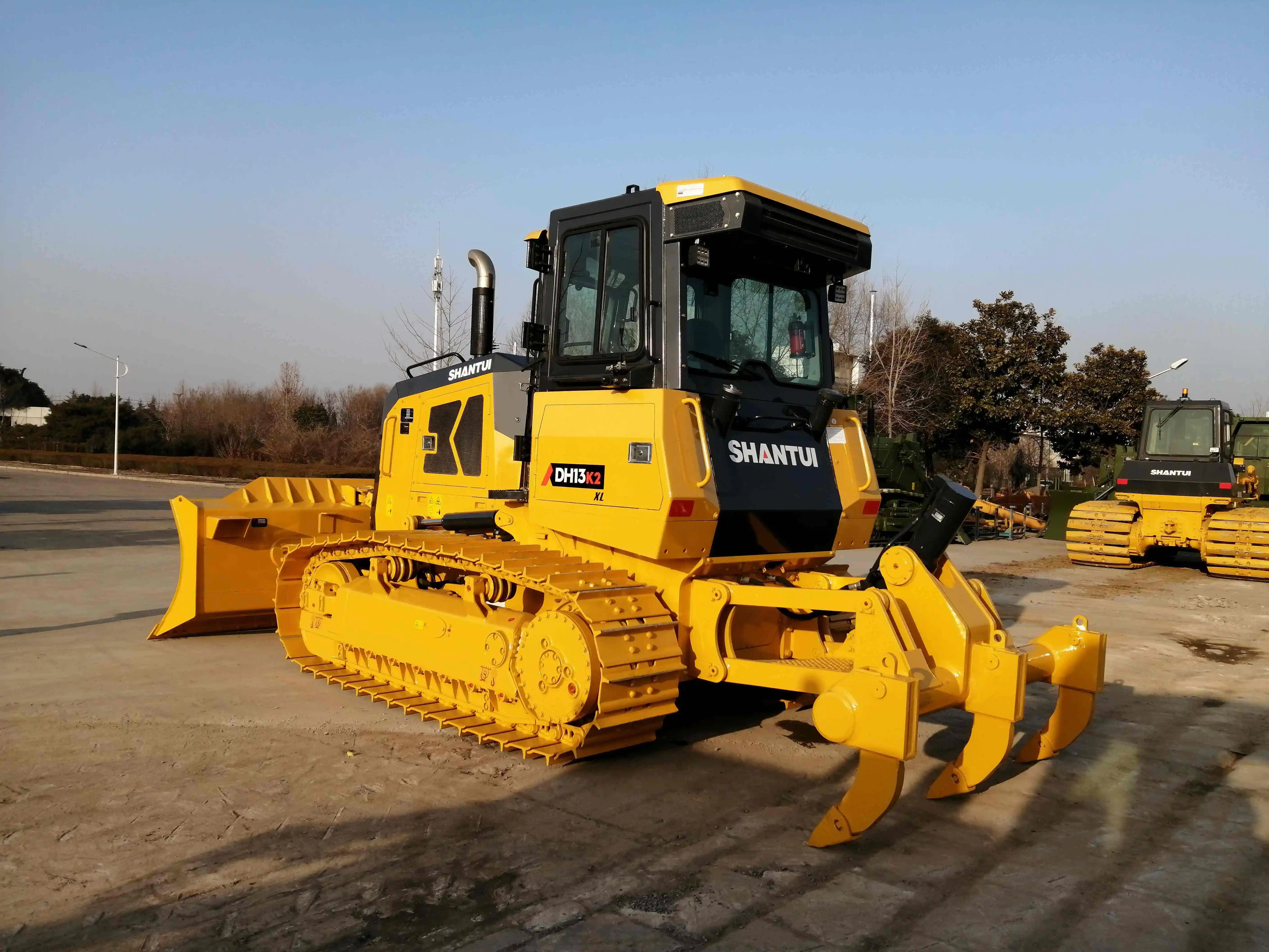 High Quality Bulldozer DH13 Hydraulic Load Steering System 130Hp Pushdozer with Single Shank Ripper