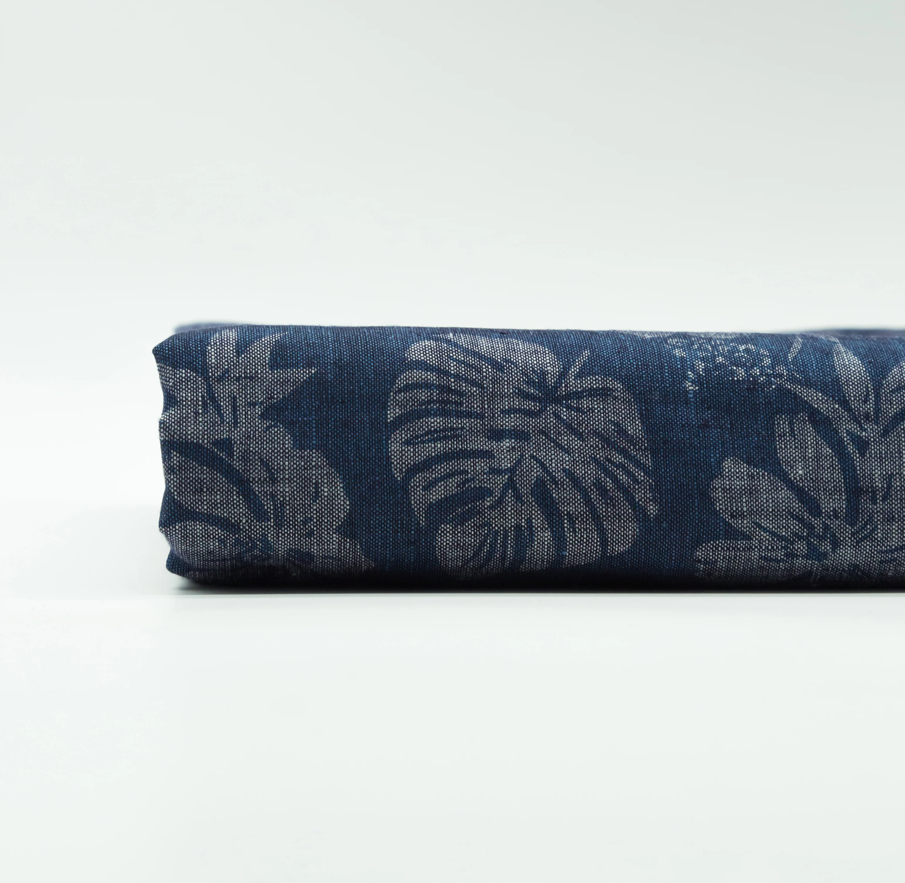 Super hot selling 100% linen yarn dyed fabric with print for shirts