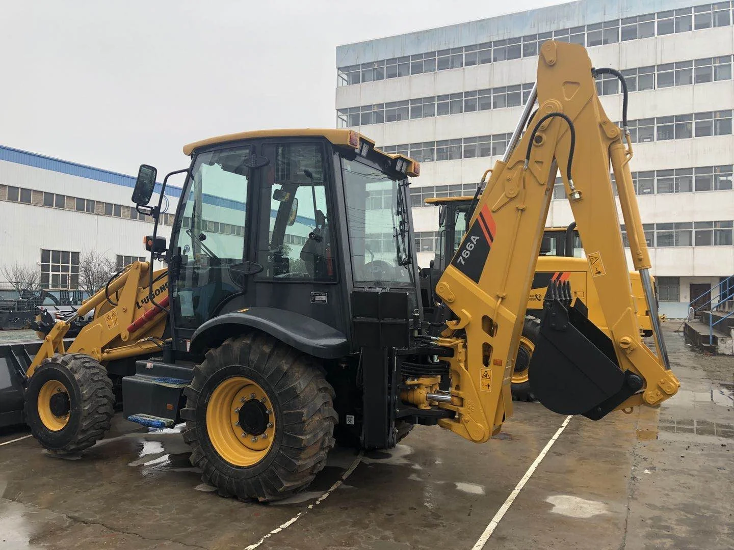 Excellent Visibility Backho Loader 766A Wheel Loader 2Ton Mini Front Loaders with Tandem Gear Pump
