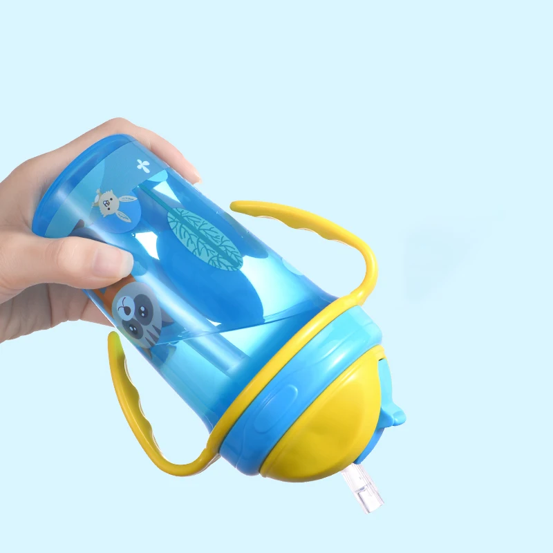 
Wholesale New design kids drinking bottle baby water cup with straw 