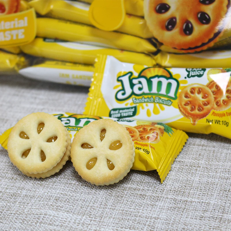 Fresh fruit jam filled sandwich biscuits 600g strawberry Crispy Biscuit butter cookies manufacturer