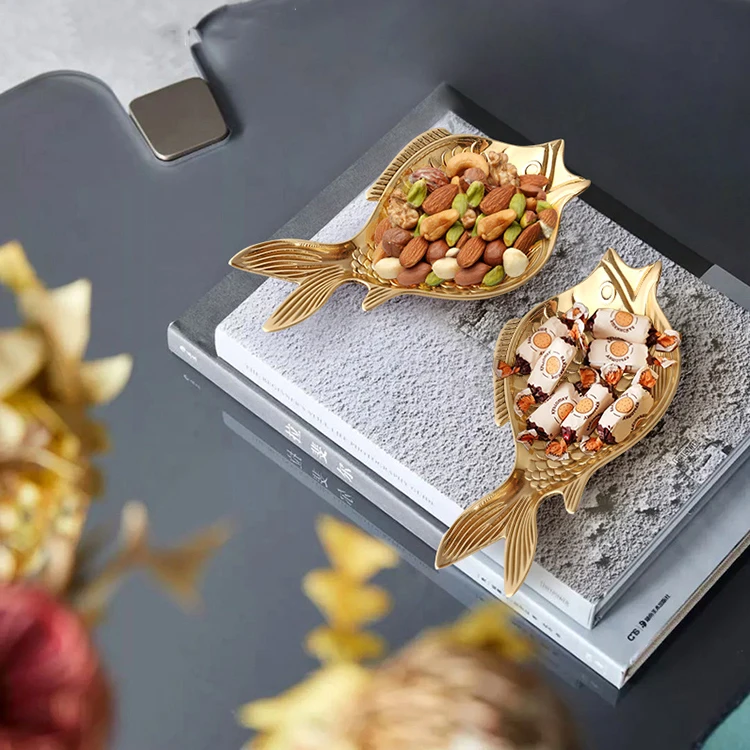 Nordic Tray Creative Brass Goldfish Fruit Tray Living Room Kitchen Wine Cabinet Decoration Ornament Candy Storage Plate