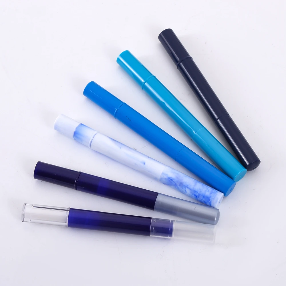 High Quality Packaging Tube Supplier Lip Gloss Pen with Private Label Makeup Empty Twist Cosmetic Pen