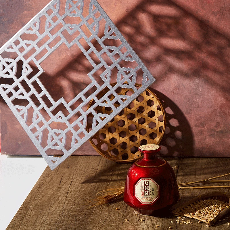 Yiscaxia Light and shadow artifact solid wood retro windows Chinese antique grid reflector lighting photo props