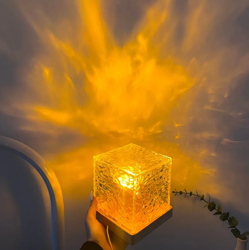 Acrylic Crystal Desk Night Light Water Cube Lamp with Ripple Effect Ambient Ambient Light for Table Lamps