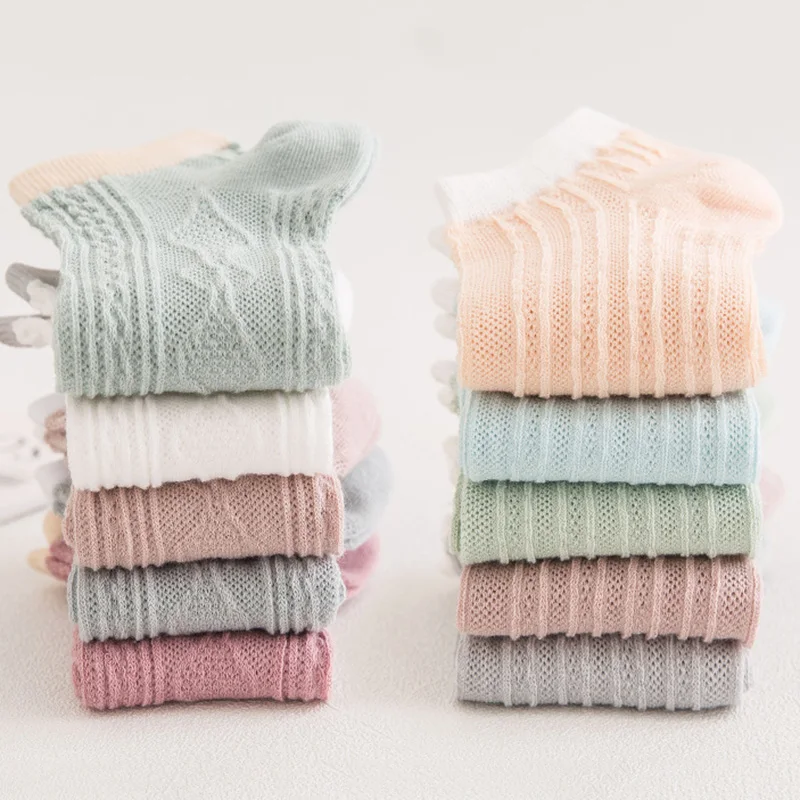 Lindo De Las Mujeres Del Modulo De La Energia Pega Calcetines Bajos Del Punto Bajo De La Boca