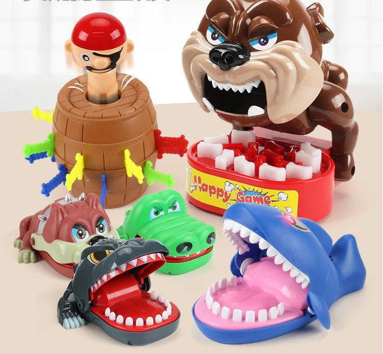 
Spoof decompression toys whole man crocodile shark bite finger large beware of vicious dog pirate bucket trickery game 