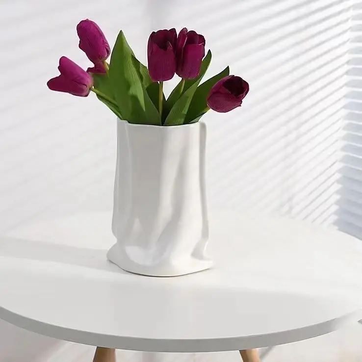 Custom logo creative pleated ceramic vase electroplated silver vase for home wedding office decor