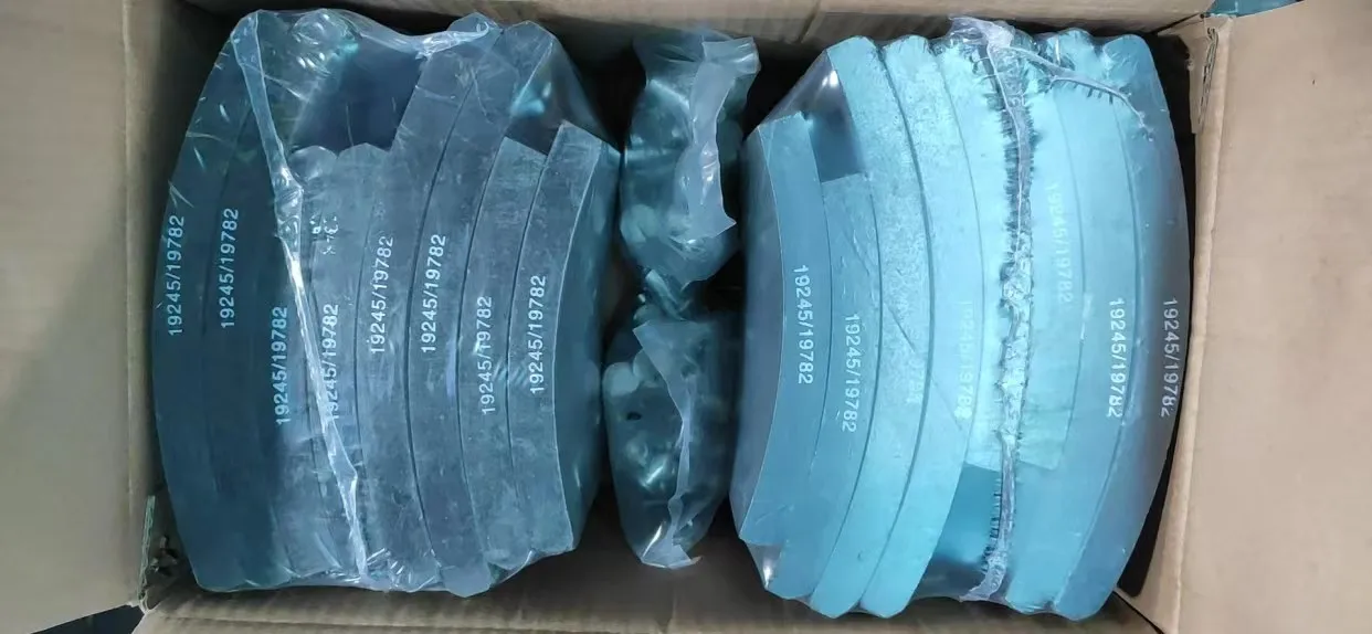 Auto Brake System Drum Truck Brake Lining 19245/19782 Steyr Front and Rear