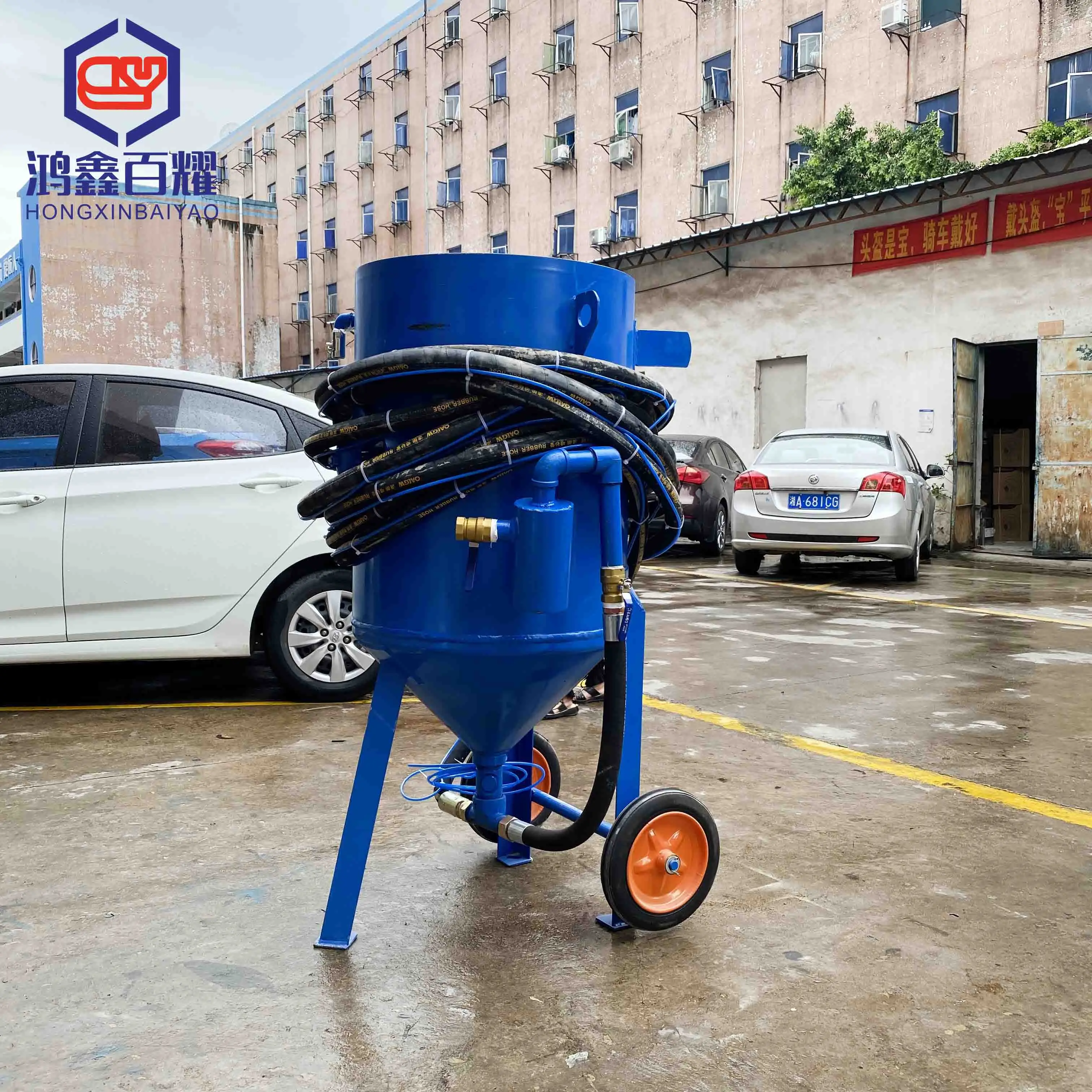 BY-600 Portable Sand Blasting Machine Price Sand Blasting Rust Remover Wheel Sand Blasting Machine