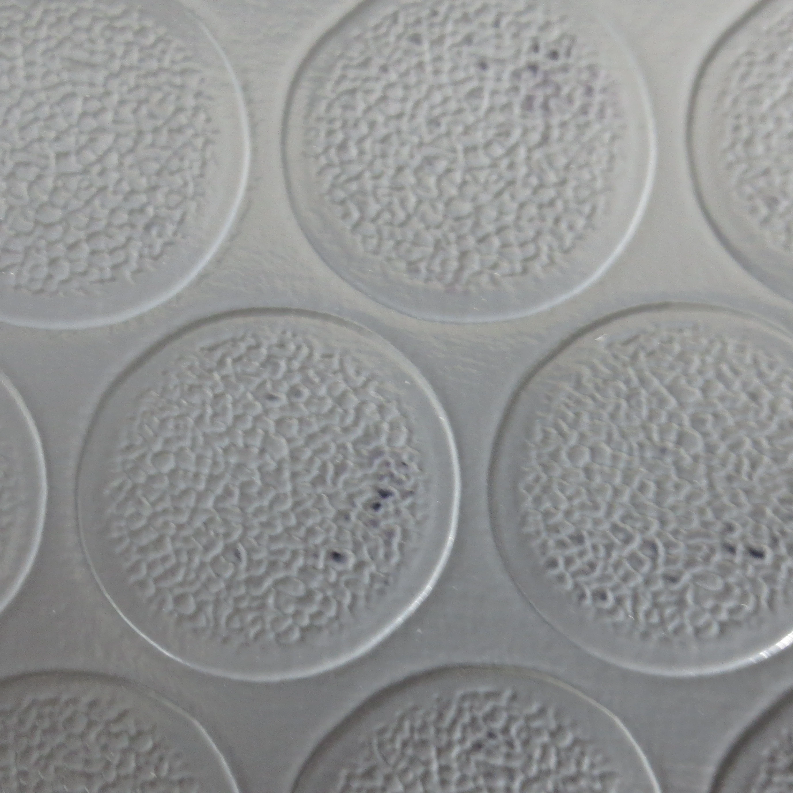 Usage in Bus/Minibus,Coach/Truck/Trian,Boat Non-slip PVC Vinyl Flooring Roll