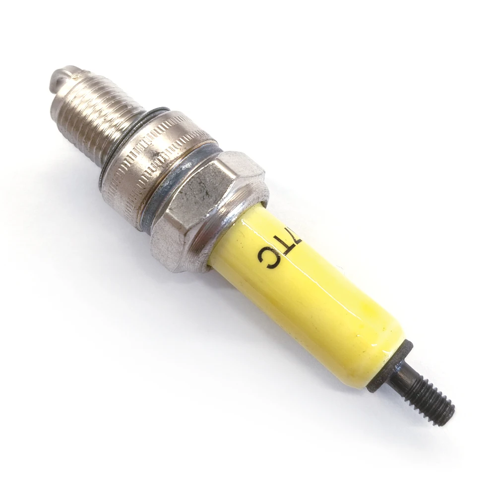 Professional motorcycle parts supplier, motorcycle spark plug manufacturer E6TC/BP7HS H74S B7TC/C7E A7TC/C7HSA D8TC/D8EA