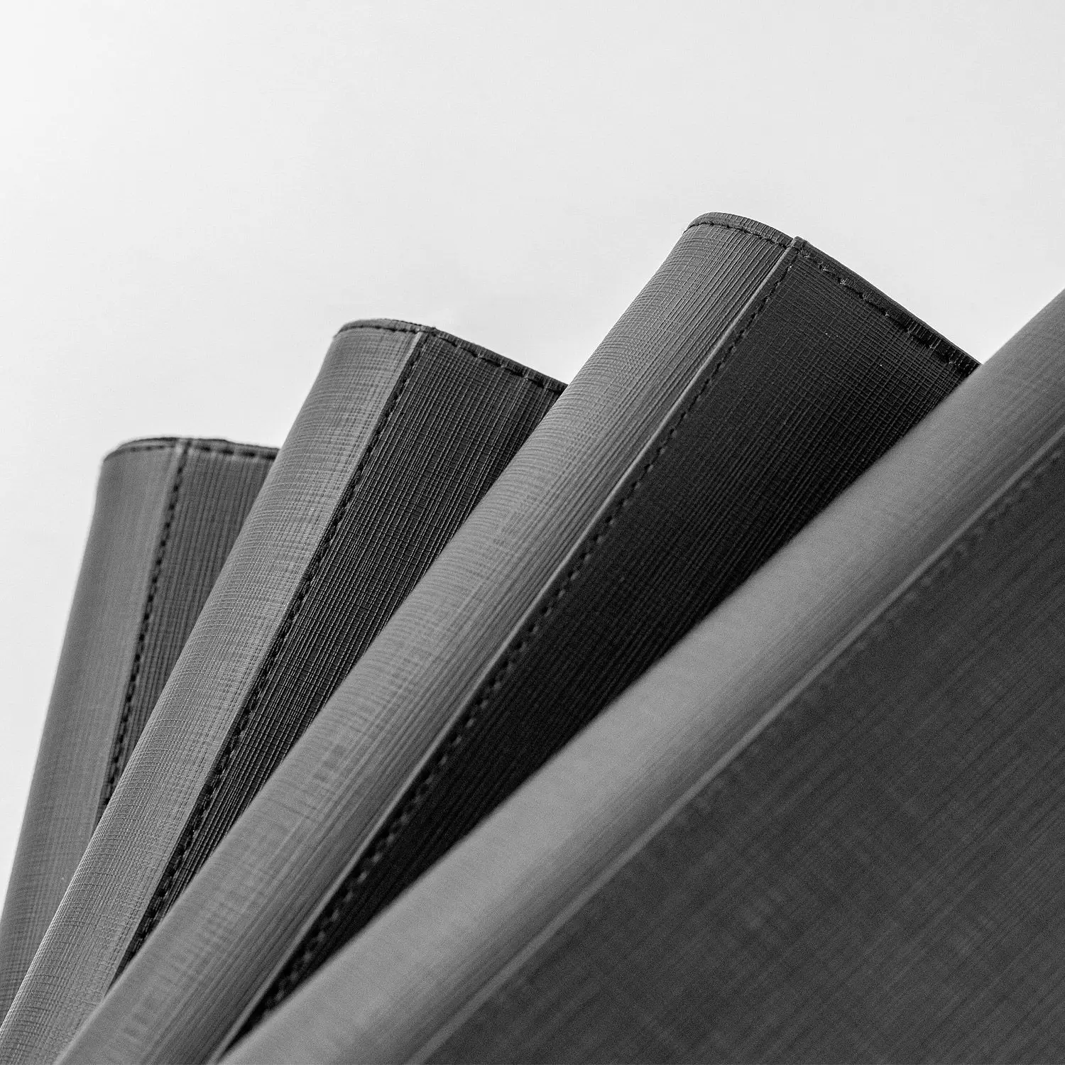 B5 PU leather Card Book Game Card Collection  Business Card Postcard Storage Customized  Zipper Bag Loosening  Cover Notebook