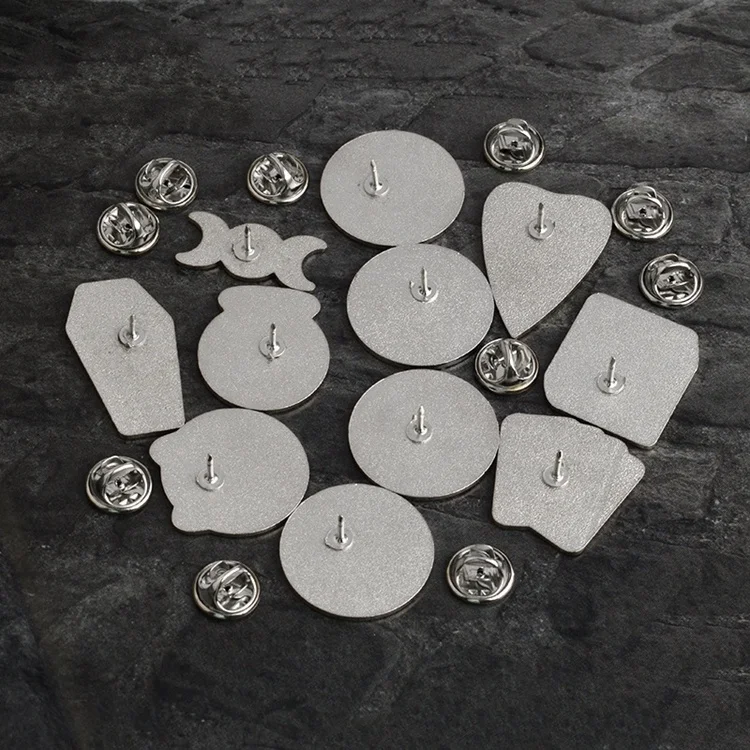 Hot Punk Moon Coffin Witch Book Hat Black Moon Brooch Dark Series Retro Brooch Pin Badges Brooches