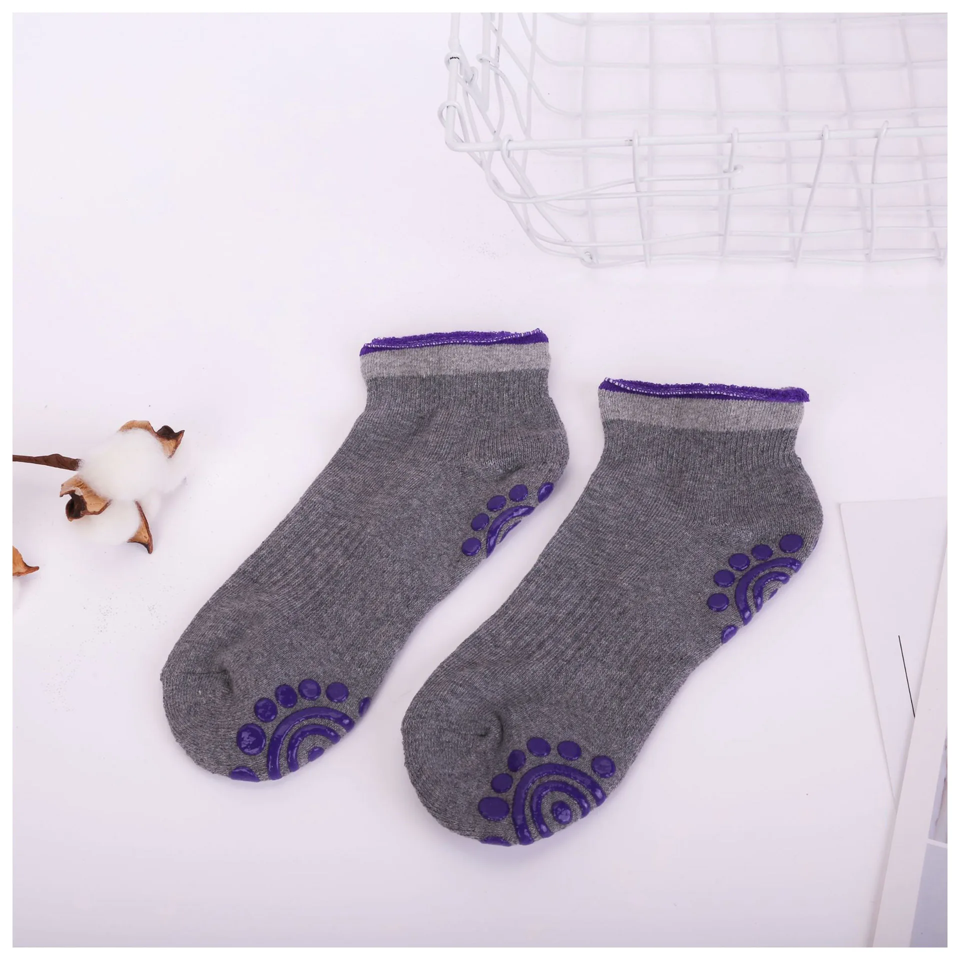 Fashion Ankle Dance Jump Trampoline Pilates Cotton Anti Slip Yoga Socks