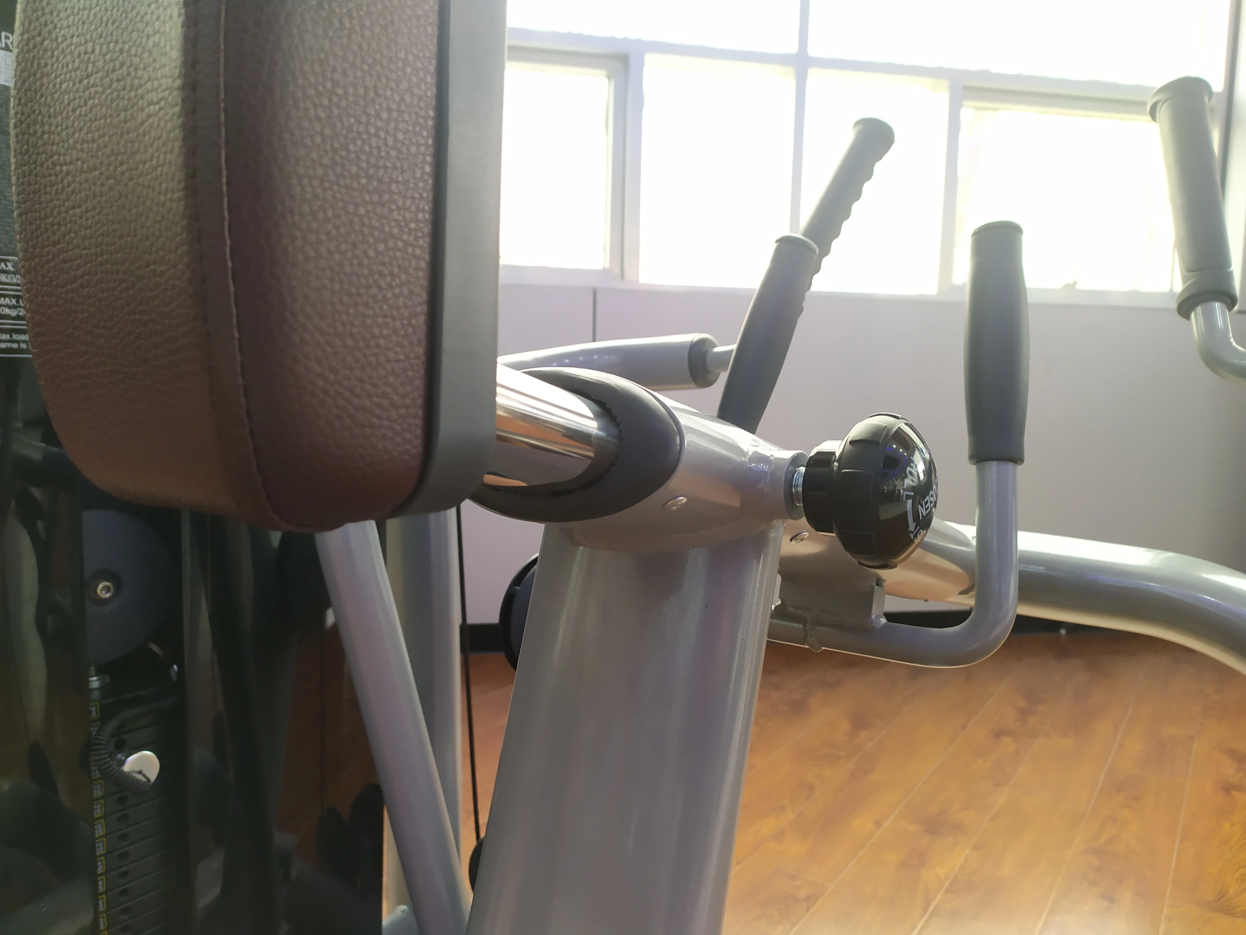 Commercial Gym Equipment TZ 6057 Lat puldown & Low row