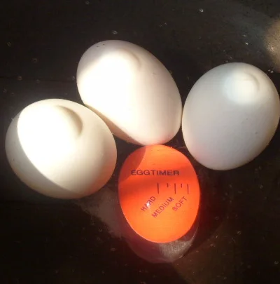 Lelyi Eco friendly kitchen gadget Color changing egg timer resin egg timer