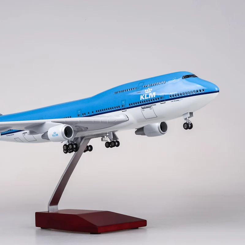 Factory Outlet 47cm Airplane Model Toy Garuda Netherlands Boeing 747 plastic Toy Airplane for boy gifts business