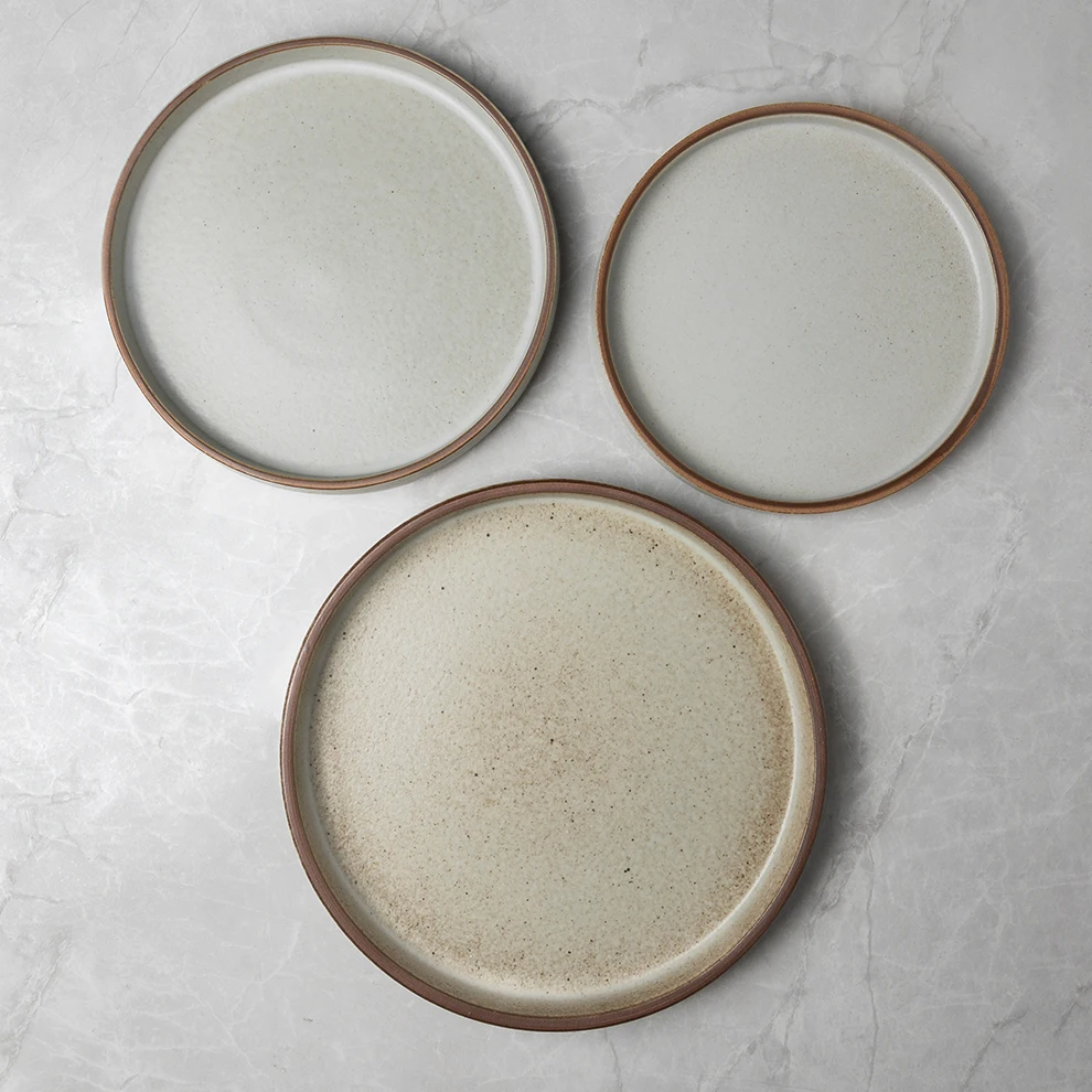 Nature Cream Glaze Ceramic Plato Raised Rim Flat Chef Dish Sets Serving Platter Fine Dining Restaurant Porcelain Dinner Plate