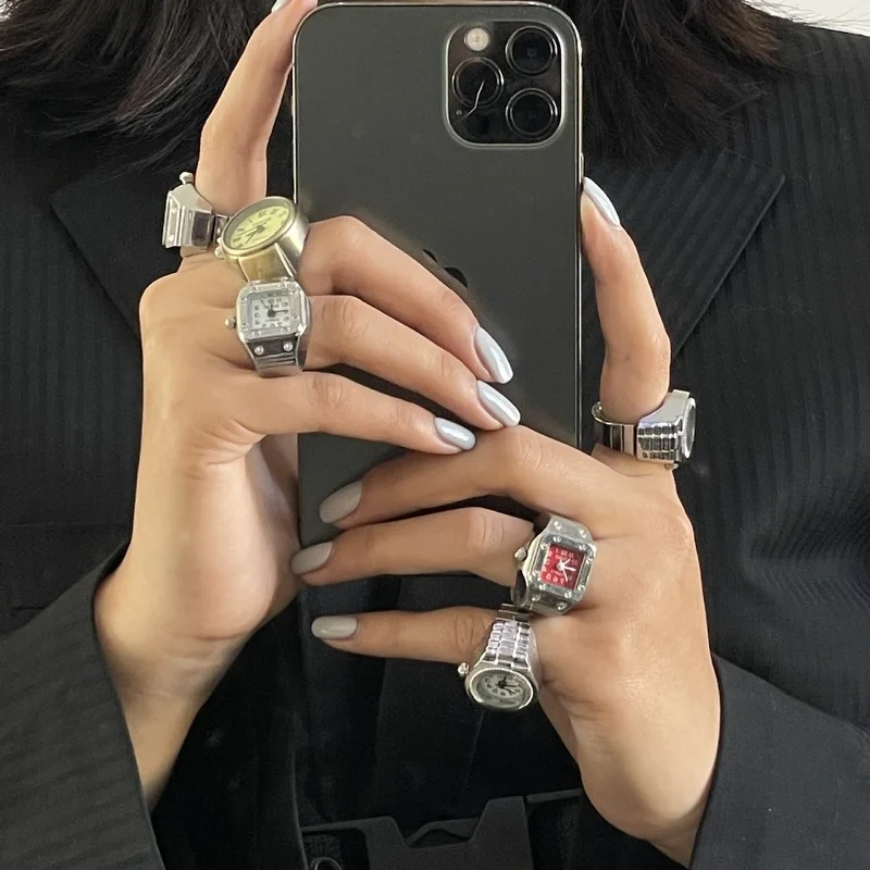 European And American Fashion Punk Watch Ring Couple Finger Watch Mini Retro Elastic Ring Watch Wholesale