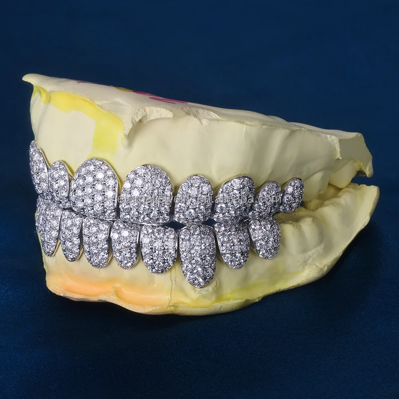 Customized Iced out Bling Top & Bottom 10 S925 Silver VVS Moissanite Diamond Grillz Solid White Gold Grillz for Teeth