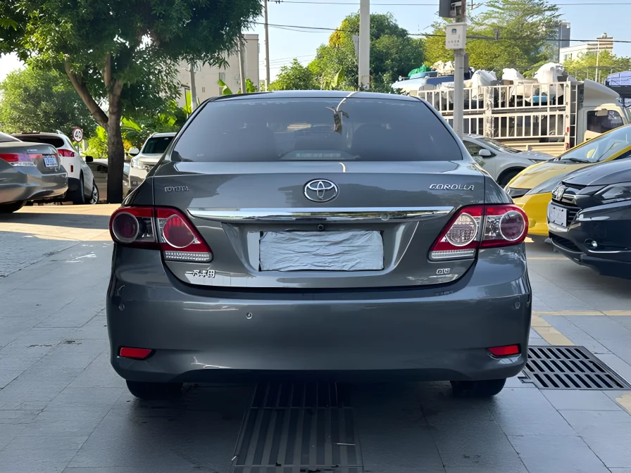 2011 Toyota Corolla седан 1.8L CVT GL-i Доступное топливо для автомобиля автоматическая коробка передач с малым пробегом Подержанный автомобиль