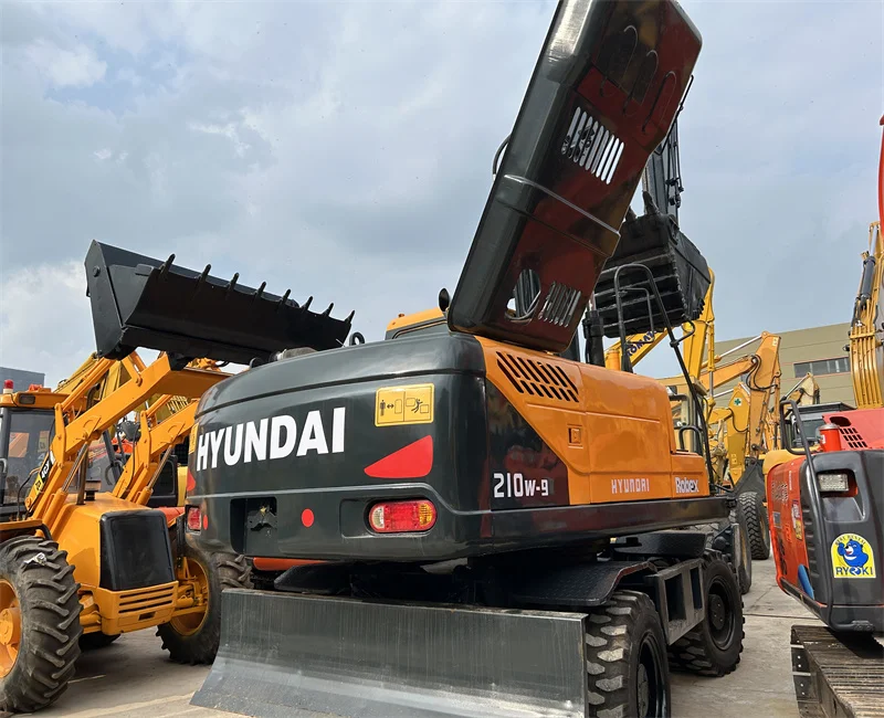 Well Maintained Used Hyundai 210w-9s wheel excavator high quality original from Korea in stock