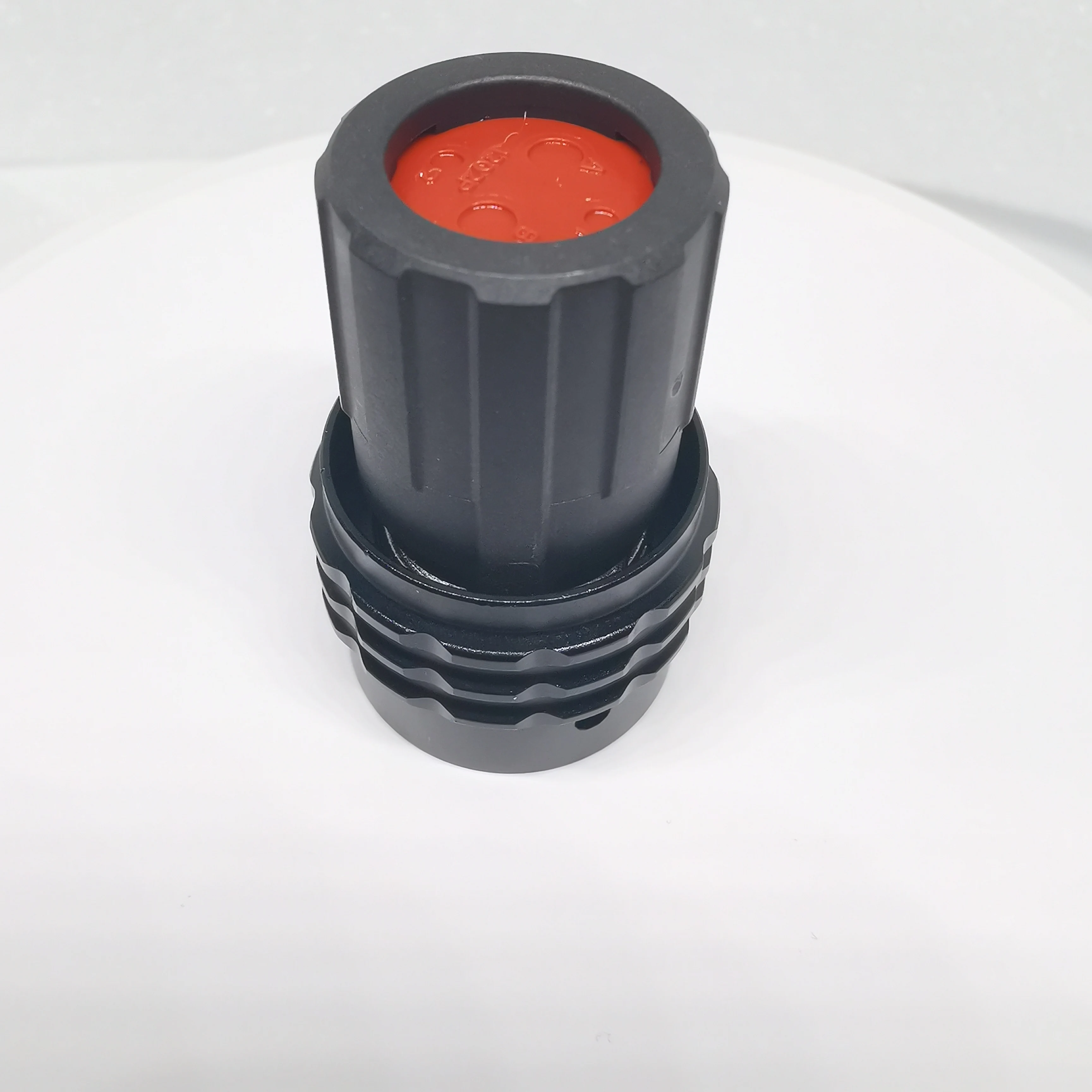 12 Housing 2-pin straight plug -N key automotive connectors connectors & terminals wire connectors