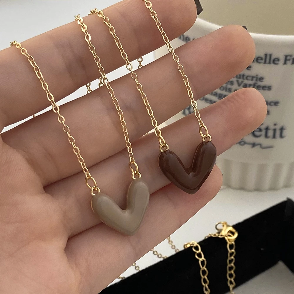 Vershal B-143 18K Gold Plated  Minimalist Fashion Jewelry Necklace 2023 New Design Creative Love Pendant Necklace