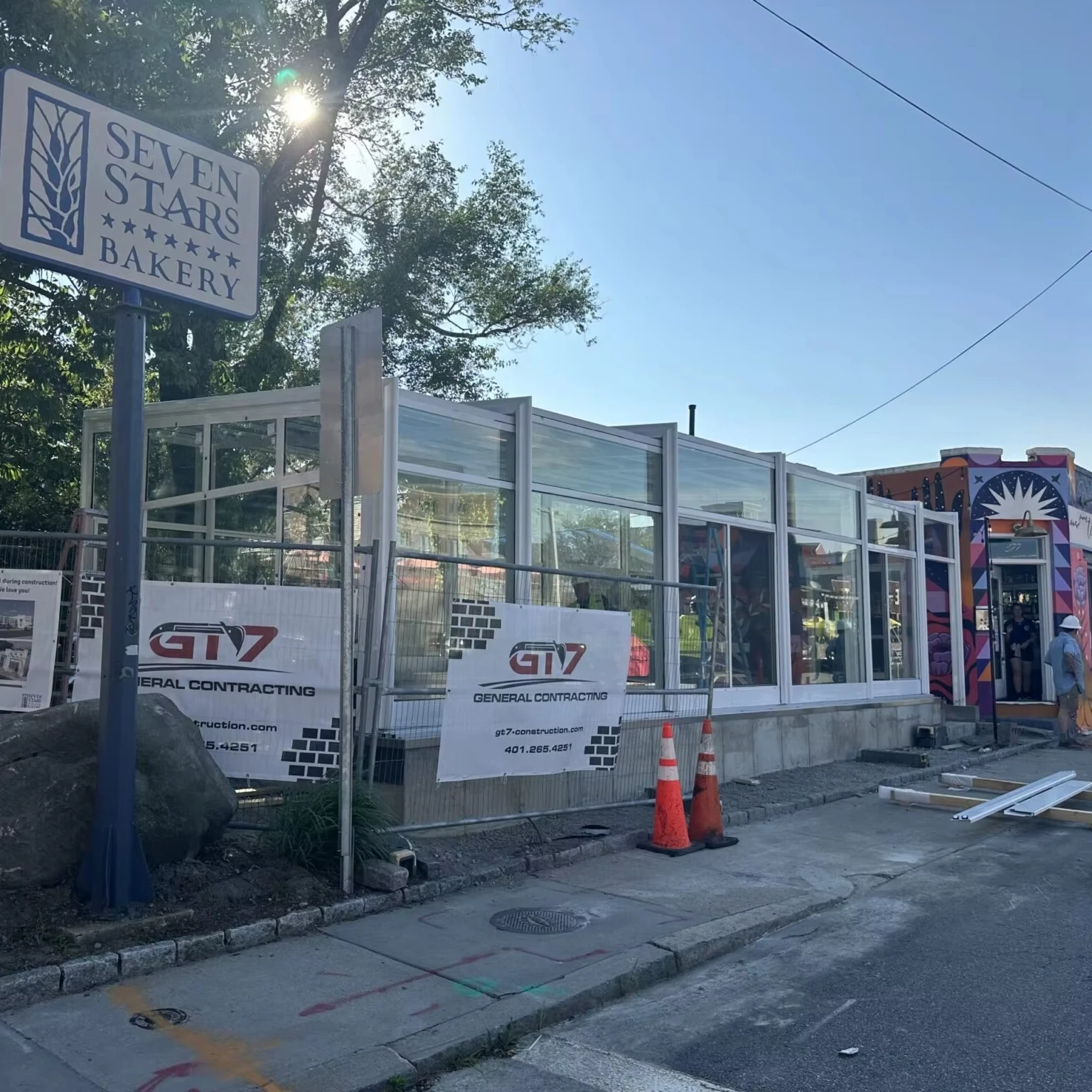 Modern Design Intelligent Mobile  Glass Sunroom Waterproof Flat Roof PVC Mobile Room for Villa and Hotel Aluminum Frame