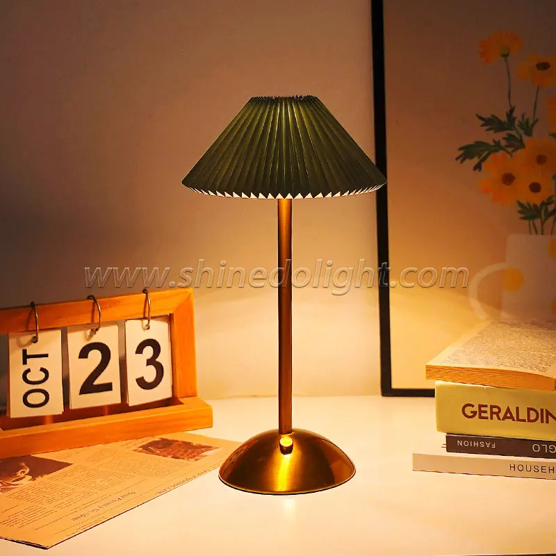 Modern Rechargeable Cordless Touch Control Dimmable Metal Table Lamp Pleated Table Lamp Vintage Rattan USB Warm White