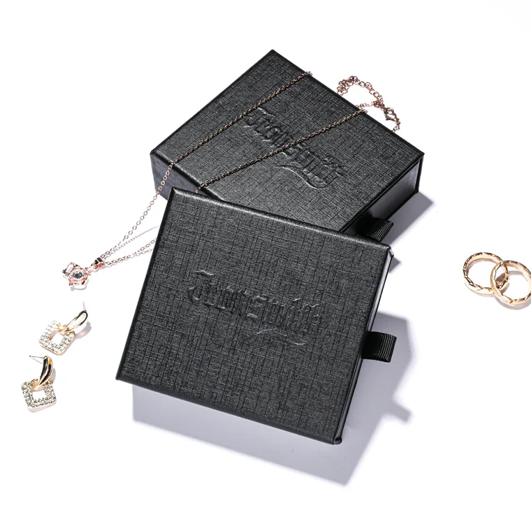Hot Paper Jewelry Packaging Box for Bracelet Pendant