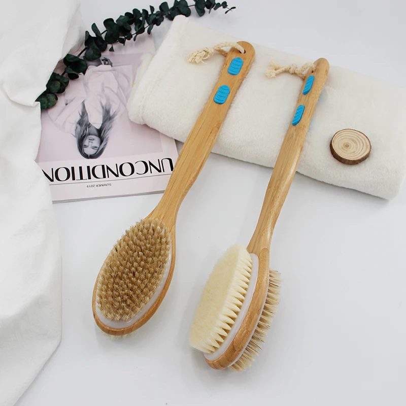 Private Label Wooden Bath Exfoliating Brush for Body Scalp Massage Long Handle Soft Hair Bath Brush