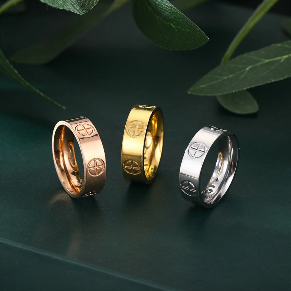 Fashion Jewelry Titanium Steel Geometric Detail Ring For Women