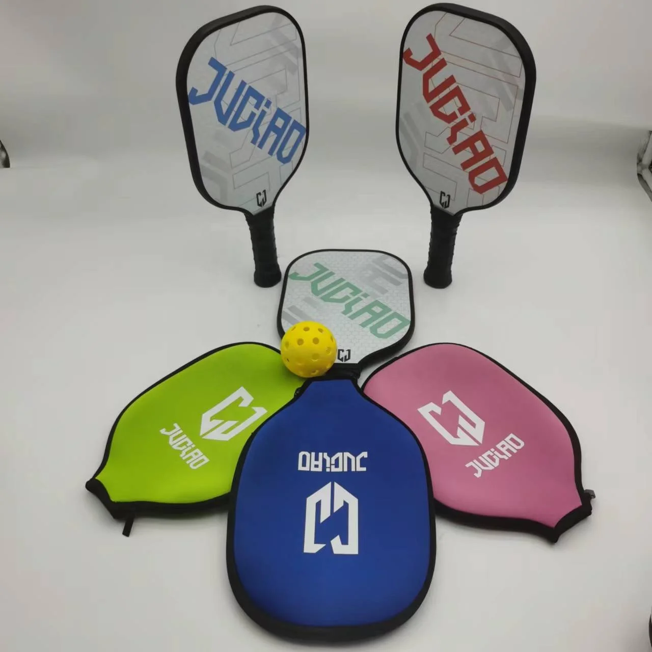 JUCIAO Professional Carbon Fiber  Pickleball Racket and Hot Sale High Quality Graphite Pickleball Paddle with paddle cover