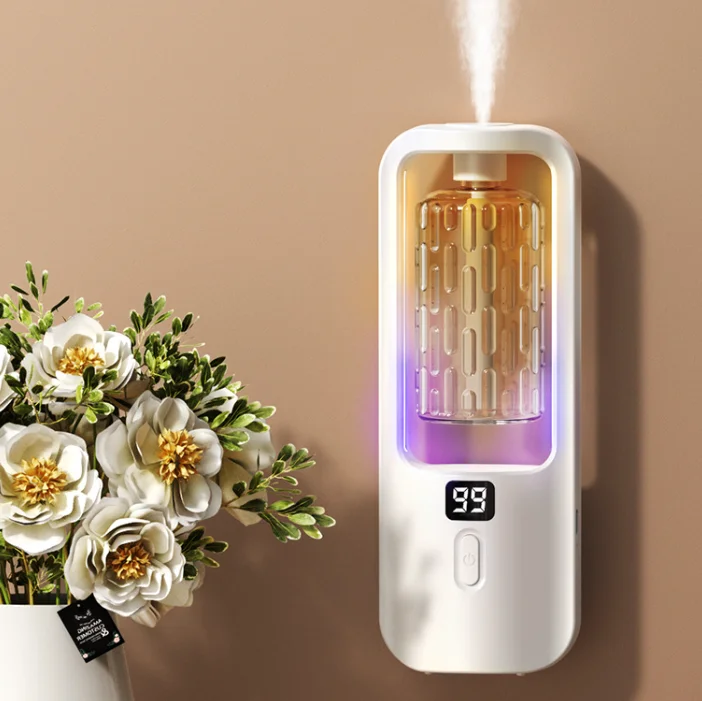 Newly Arrival Car Hotel Office  Mini Portable Fragrance Aroma Diffusers USB Air Humidifier Spray Mist Humidifier Colorful Light