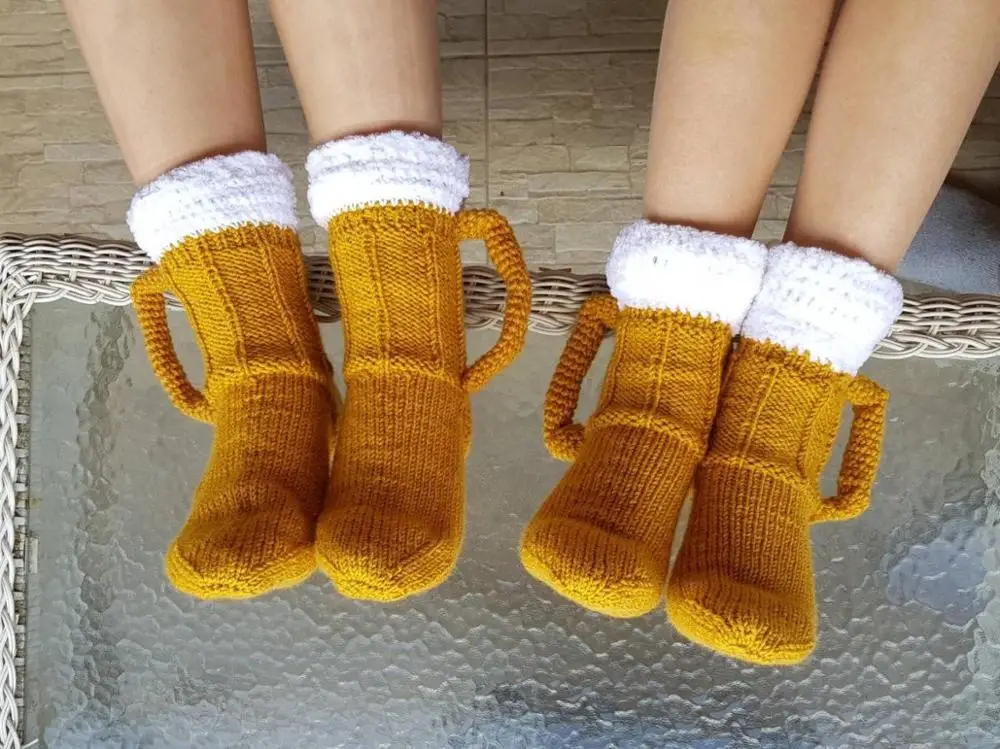 
factory winter cool fluffier beer mug head knitted socks with 3d handle 