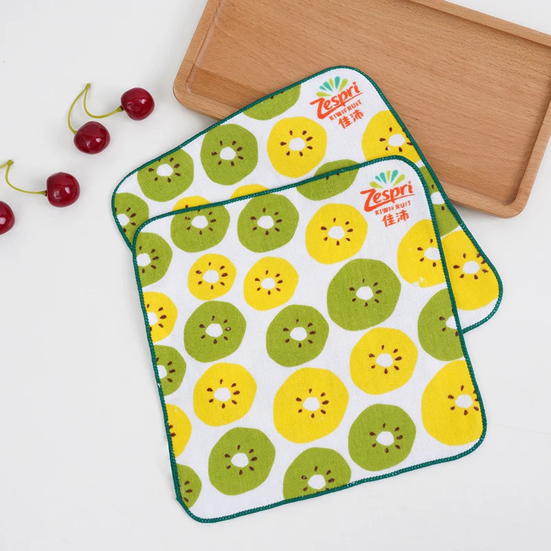Pure cotton gauze  kiwi fruit printed handkerchief  one side pure cotton  one side gauze  active printed square towel