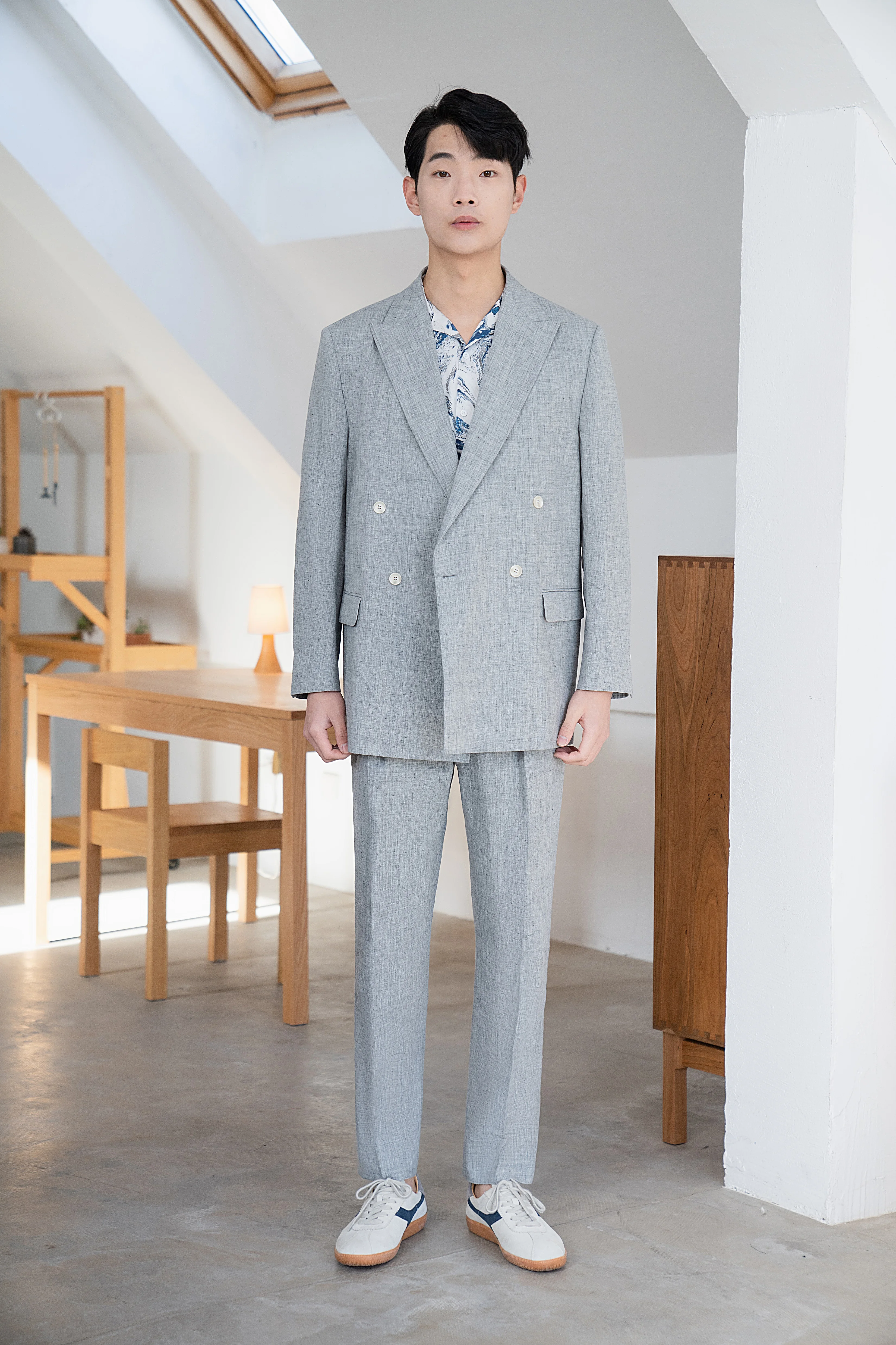 Мужской свободный костюм из хлопка и льна