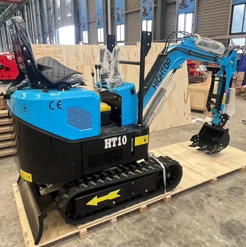 Hightop 1000kg 1T HT10C Diesel Engine Mini Crawer Excavator Small Digger Bagger Machine with Hydraulic Pilot Joystick Operation